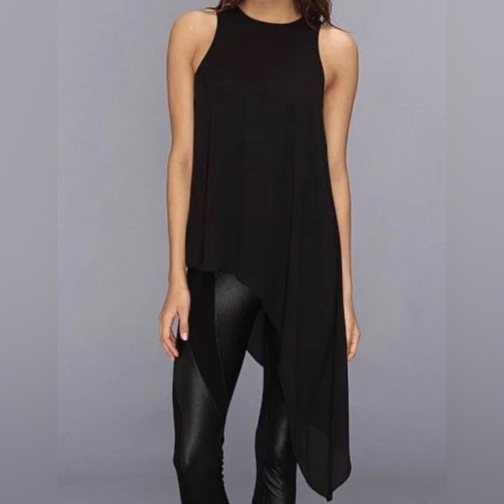BCBGMaxAzria Black Asymmetrical Tunic Top XXS
